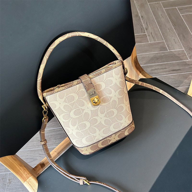 水桶包真皮大容量印花手提包