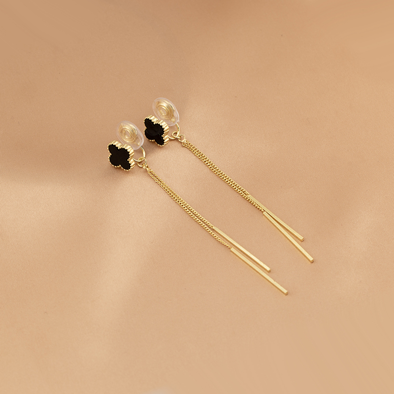 長款四葉草垂墜式耳環