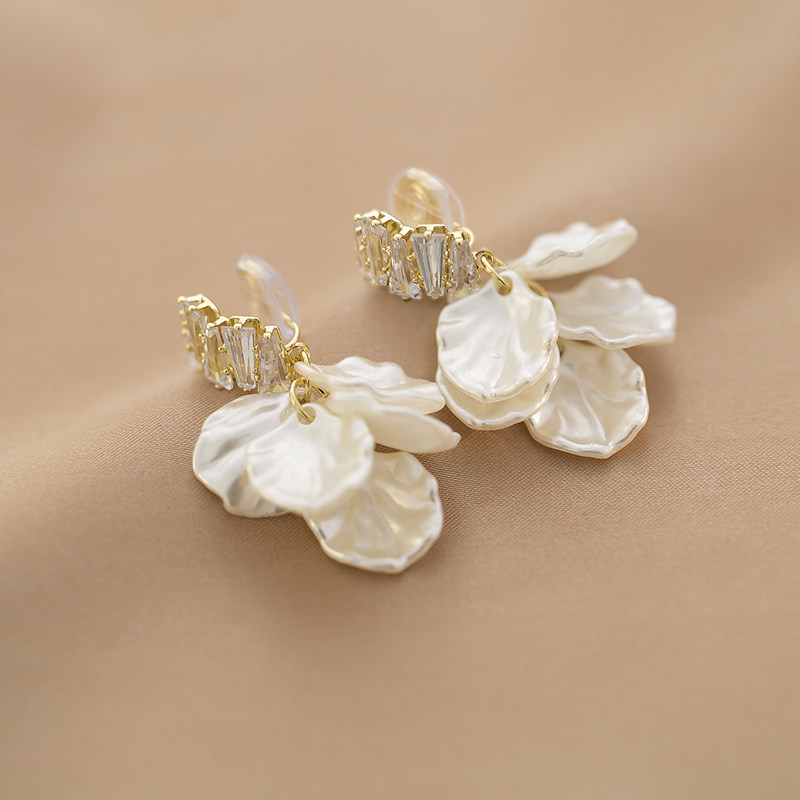 「海邊貝殼」花朵流蘇花瓣耳環