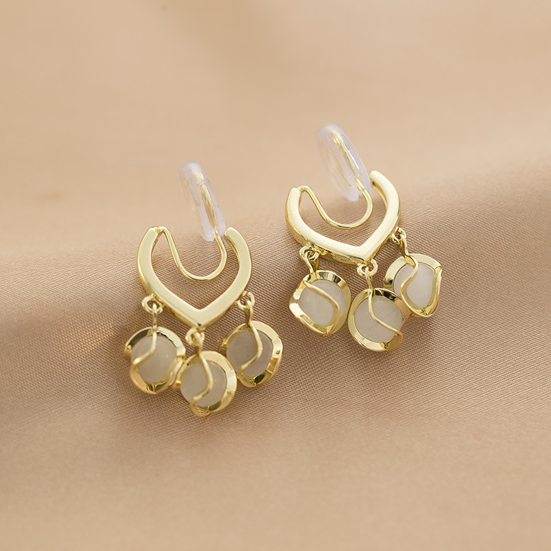 溫柔森系鈴蘭花貓眼石耳環