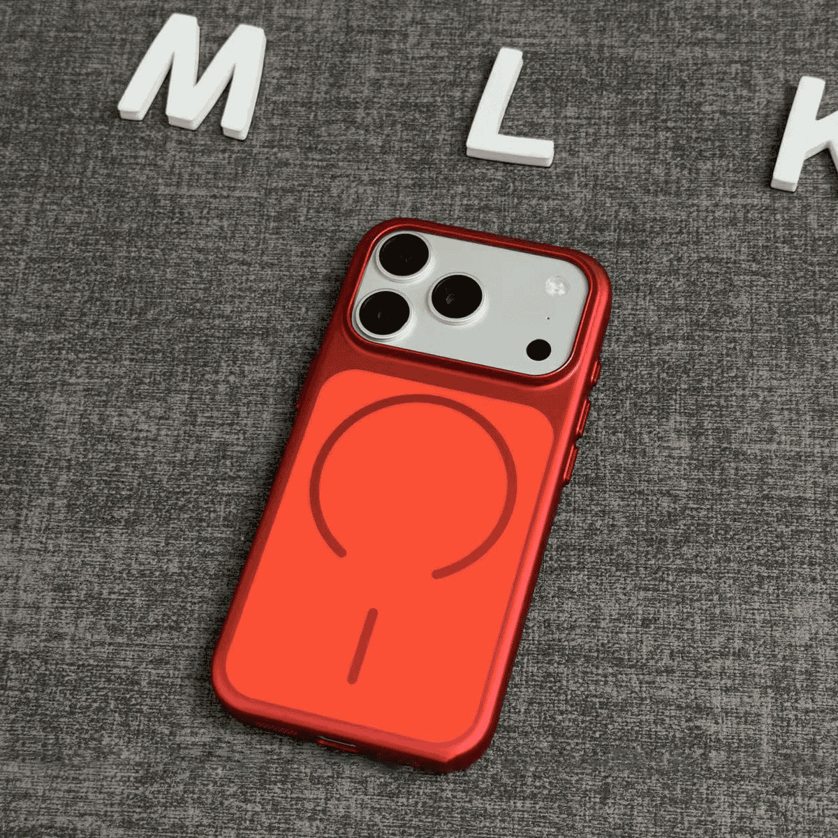 新款超薄Magsafe磁吸iphone手機保護殼