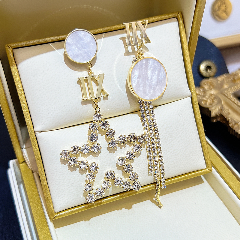 AB款五角星耳環不對稱設計