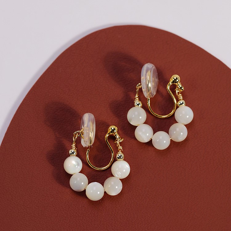 五顆珍珠貝珠無耳洞耳環