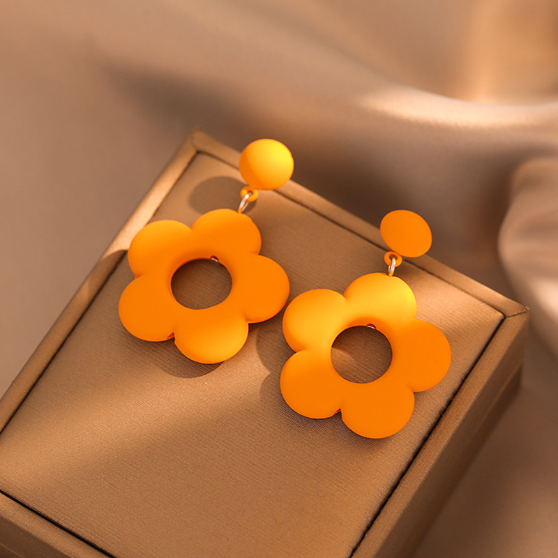 甜美氣質花朵蚊香盤耳夾