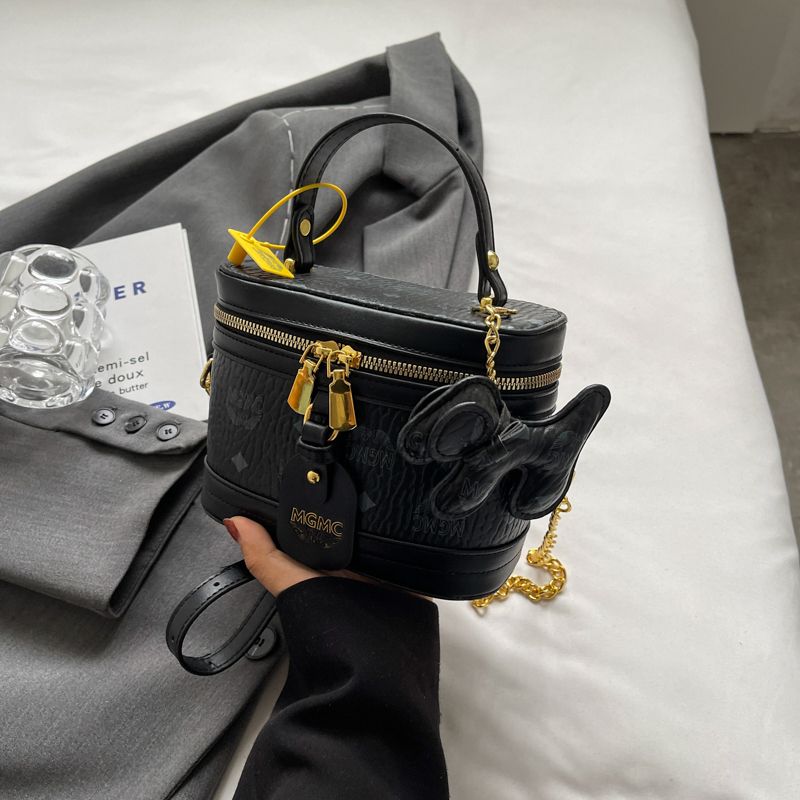 皮革百搭水桶包斜挎包    