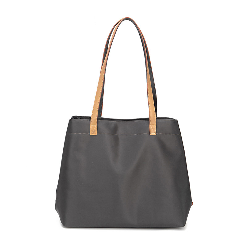 新款大容量單肩斜挎通勤包