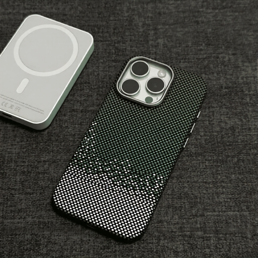 Magsafe磁吸碳纖維磨砂iphone保護殼