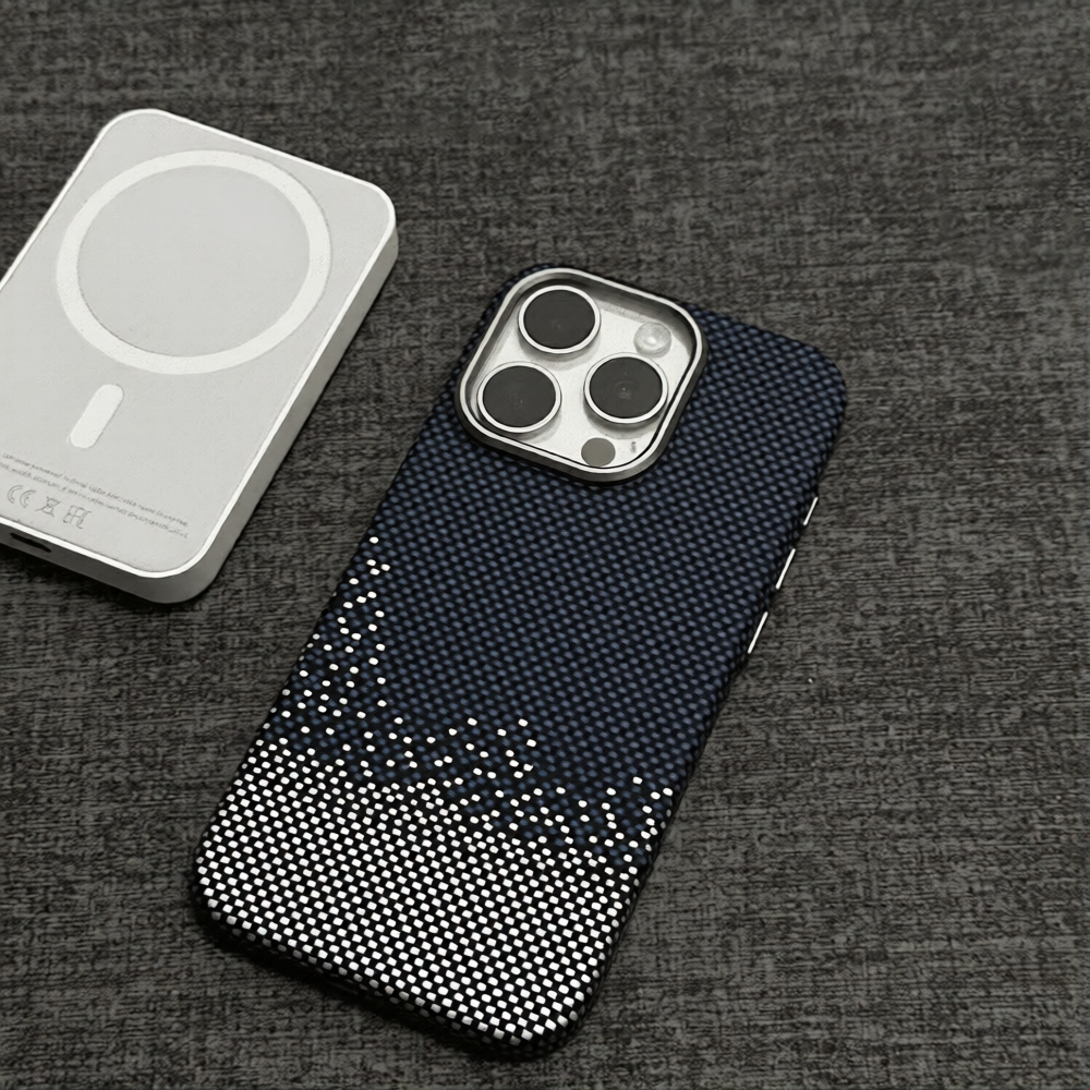 Magsafe磁吸碳纖維磨砂iphone保護殼