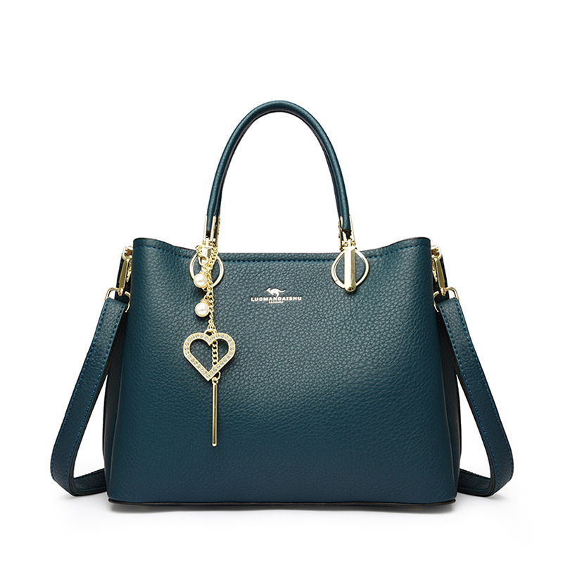 【沫緹甄選】韓式女包優質PU皮革時尚時髦女士手提包愛心飾品斜挎包