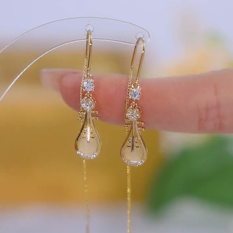 法式復古風貓眼石流蘇耳環