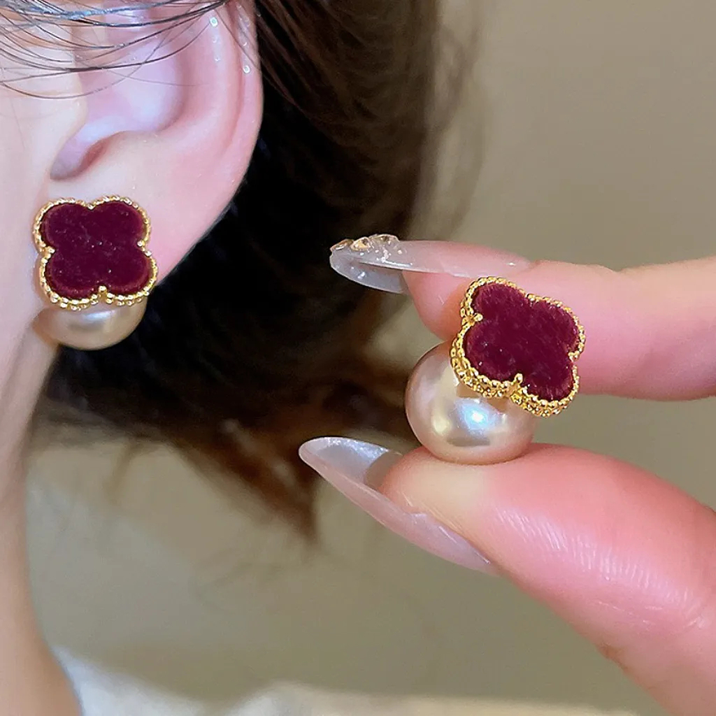 植絨紅四葉草珍珠耳環