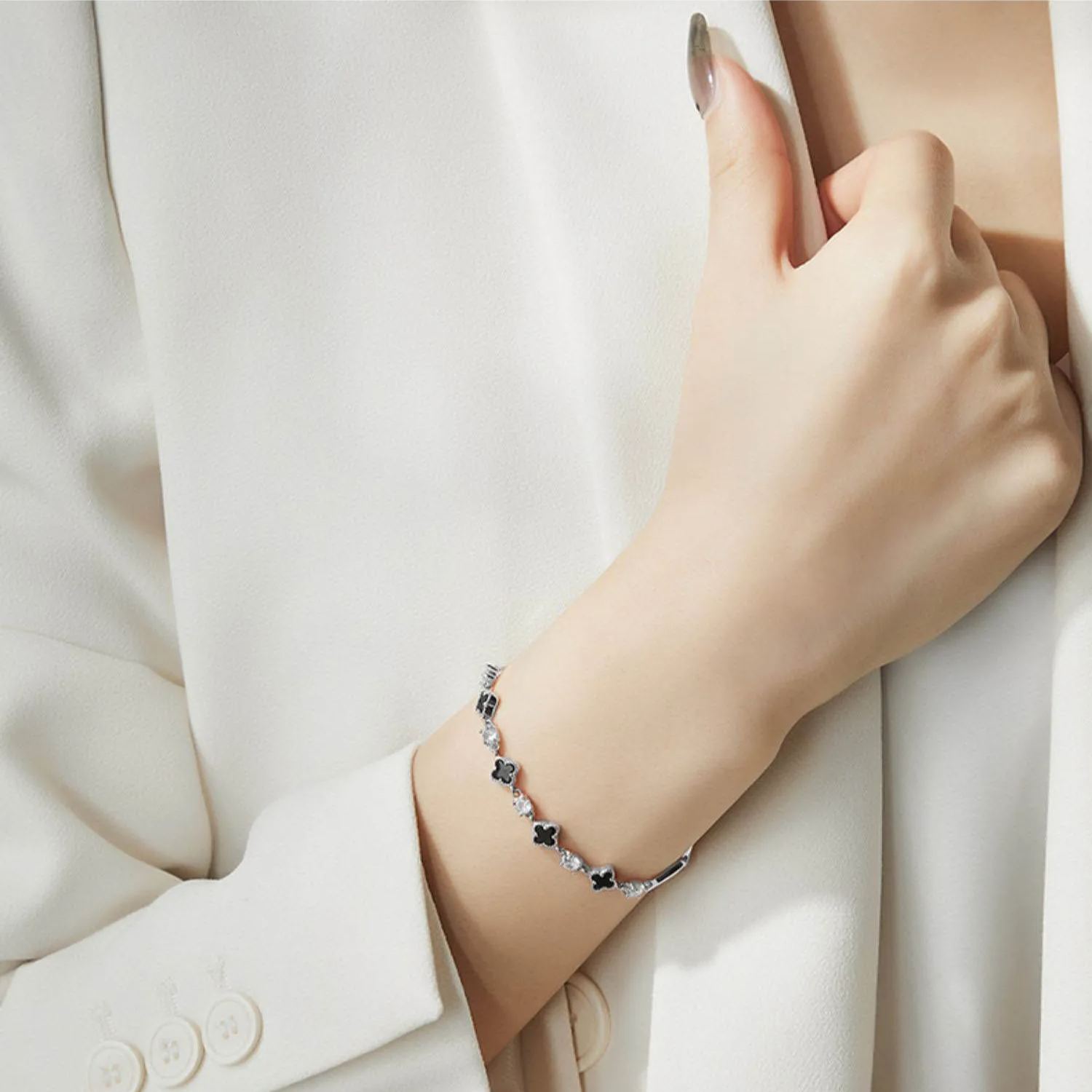 靈動四葉草手錬🍀【S999純銀/莫桑鑽】幸運相伴 相守一生❤四葉草·幸運加倍