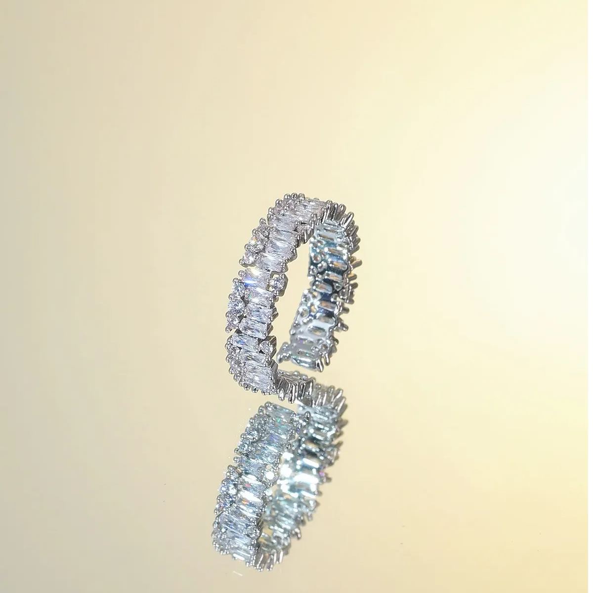 時尚滿鑽开口純銀戒指