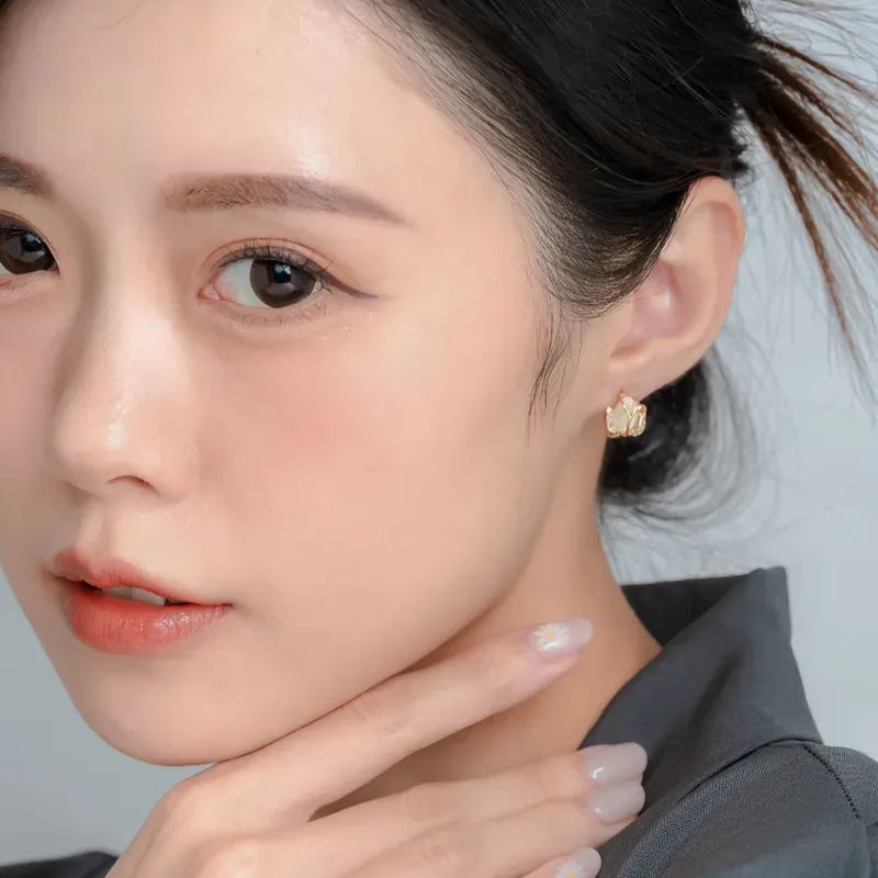 「月下花果」鬱金香花卉耳扣耳環