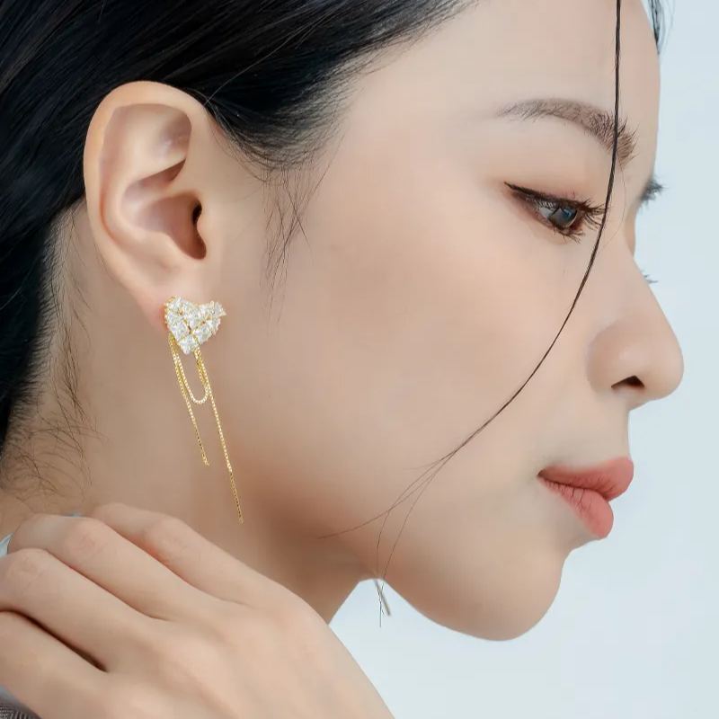 「傾心戀曲」滿鑽愛心長款流蘇耳環