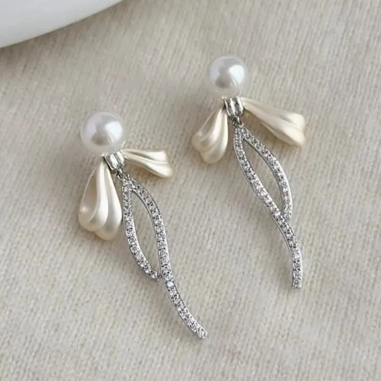 [Copy]法式閃鑽香檳色珍珠耳環