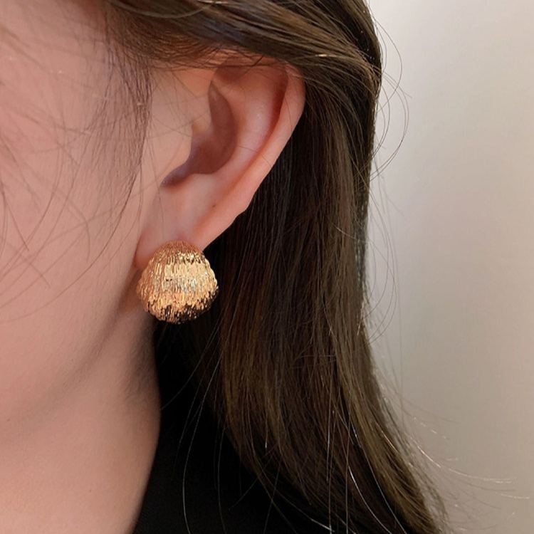 氣質圓圈輕奢耳環     