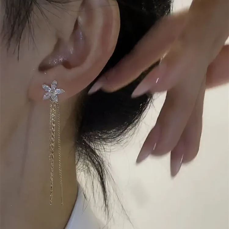 [Copy]香檳色鑲鑽珍珠長款耳環