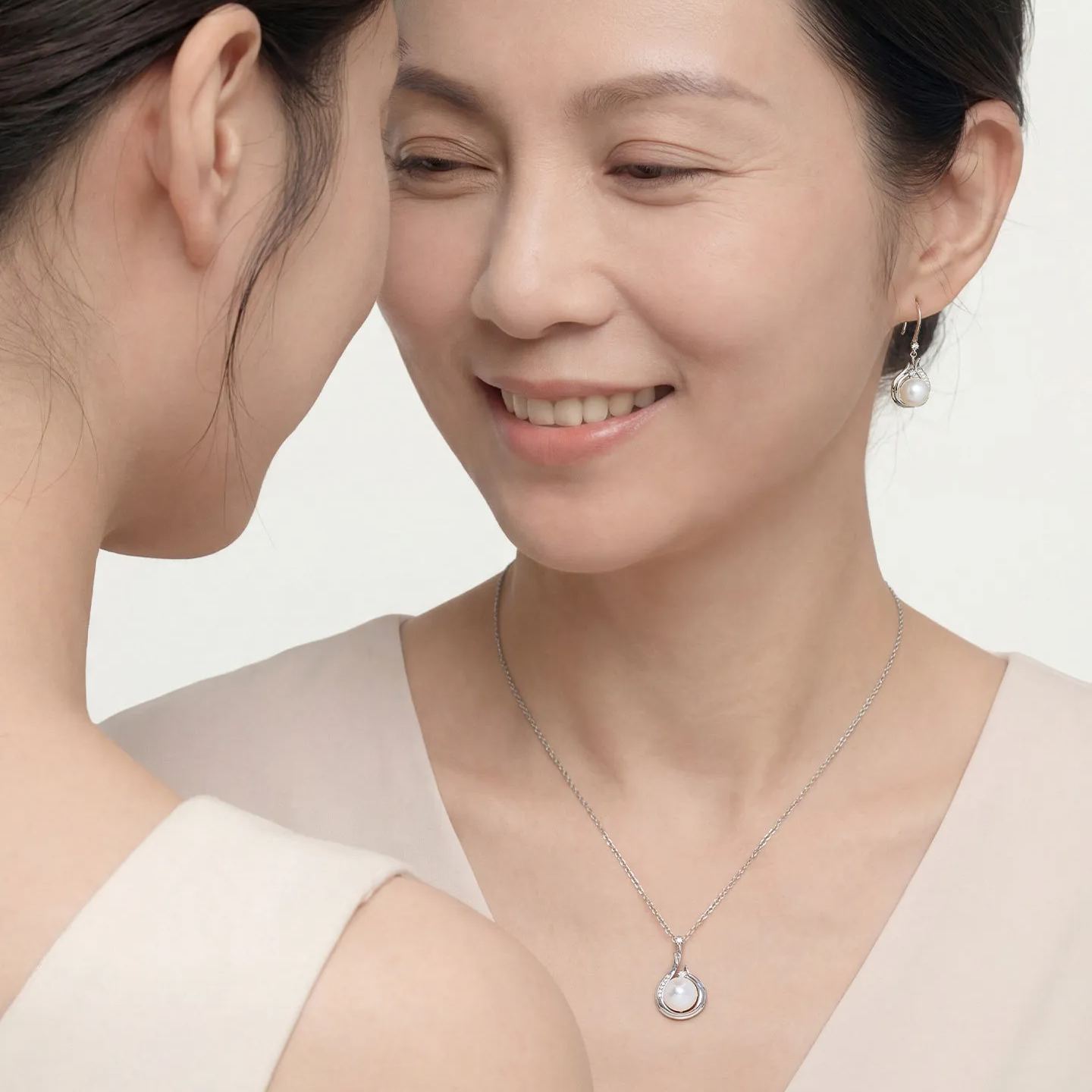 高級感淡水珍珠水滴耳環