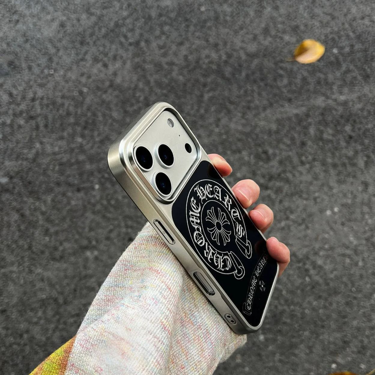 潮牌鎏金克羅心iphone蘋果保護殼 