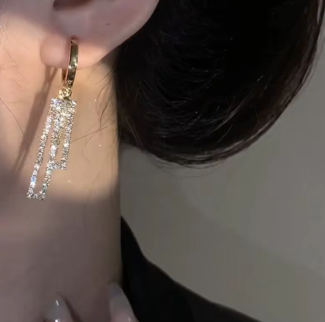氣質幾何鋯石流蘇耳環