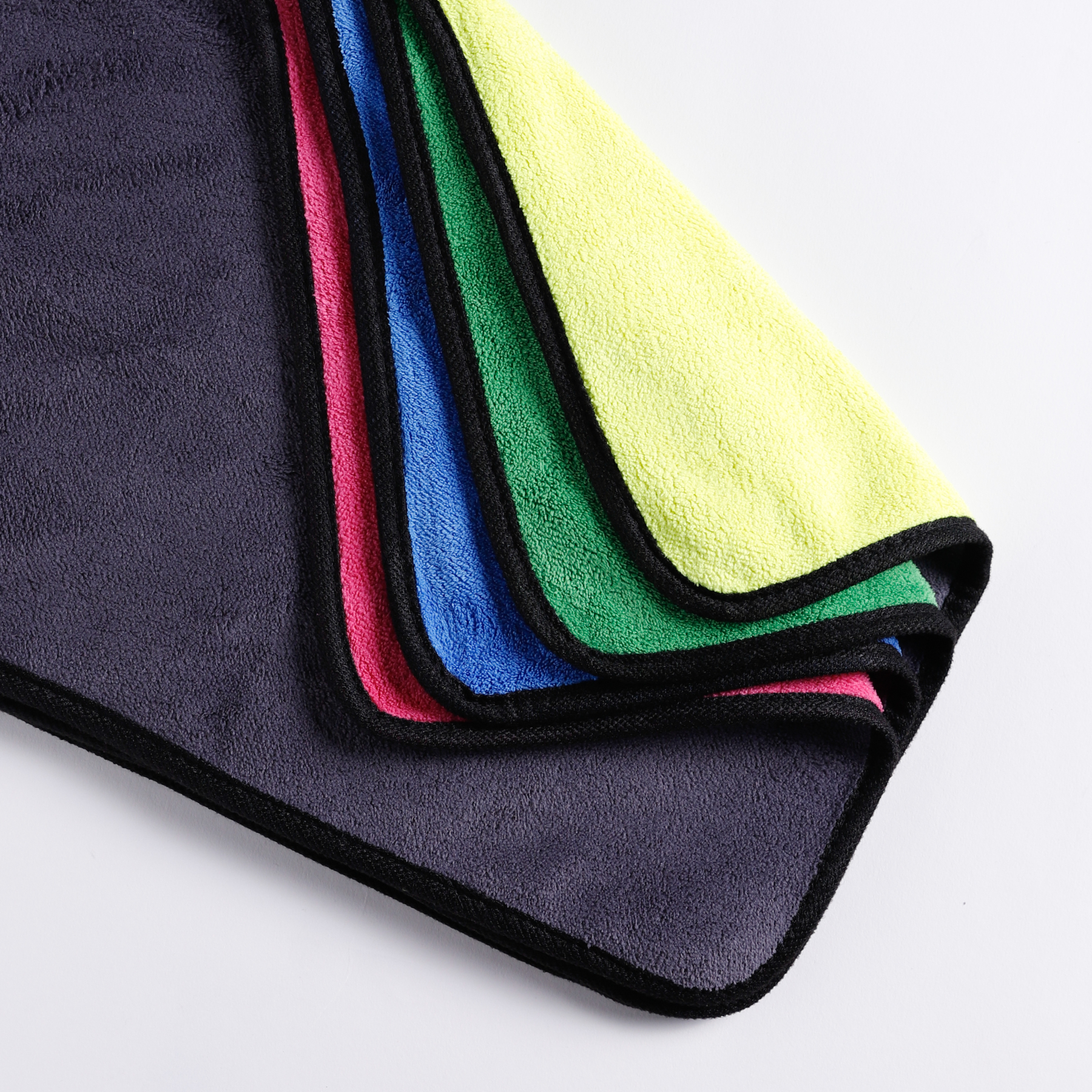 Towel VV1 (RANDOM COLOUR)