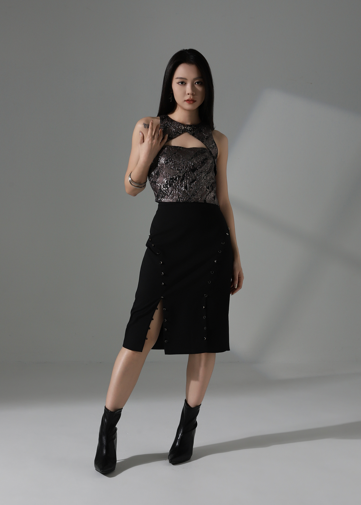 Fake Two Piece Top AC655