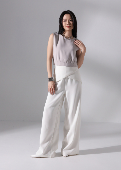 Sleeveless Plain Top AC917