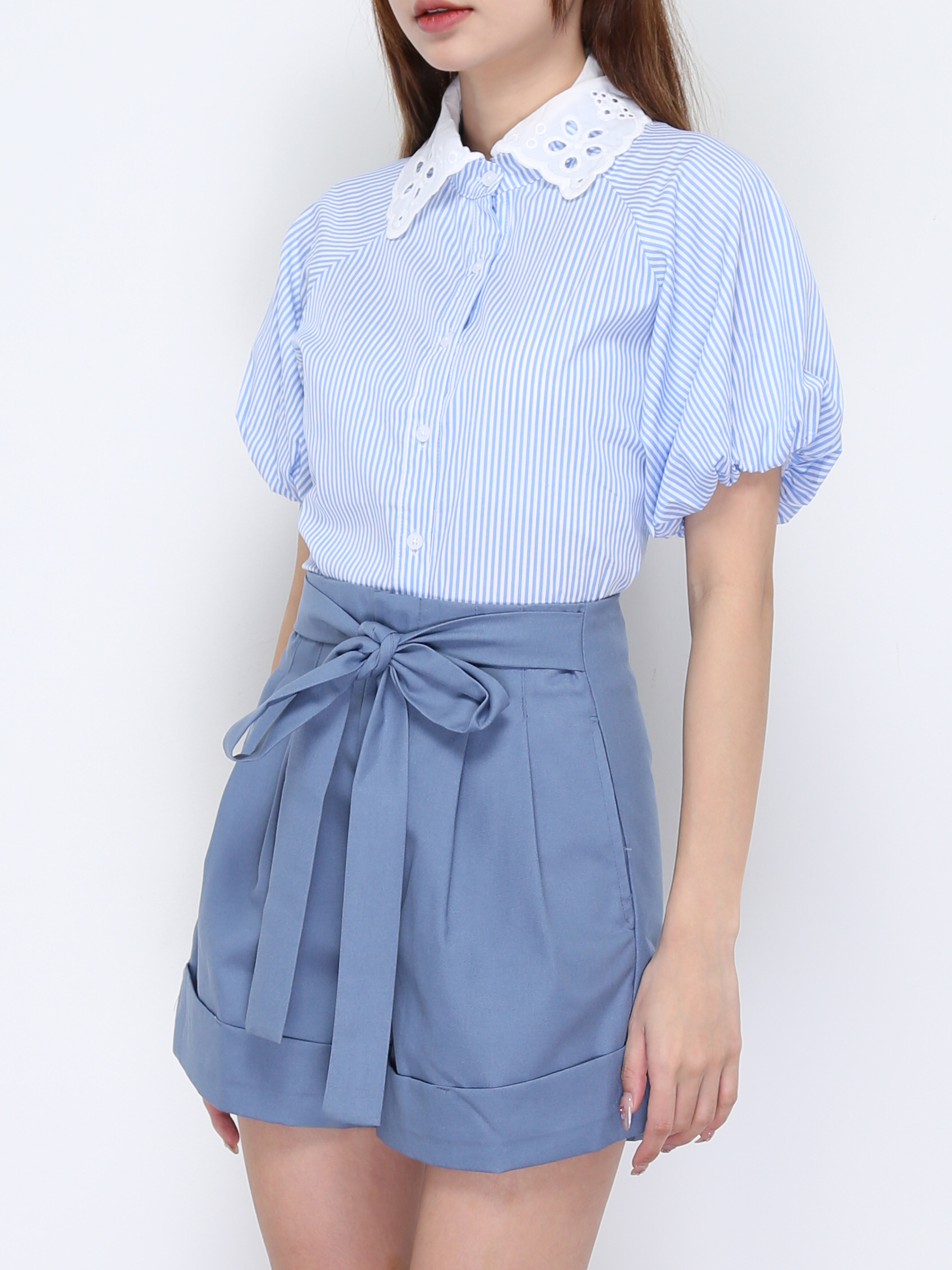 Lace Collar Front Button And Short Pant With Belt Set 20284