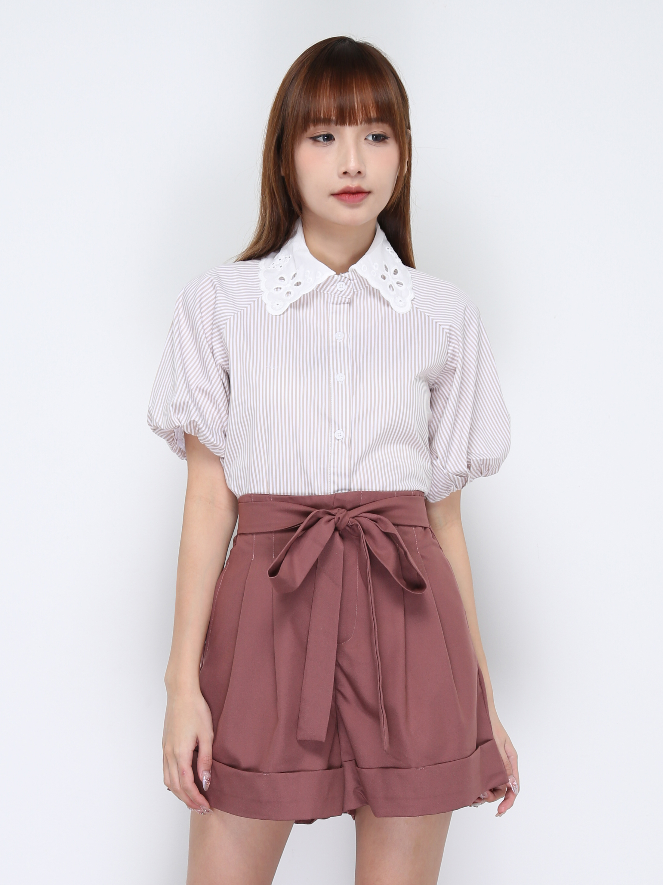 Lace Collar Front Button And Short Pant With Belt Set 20284