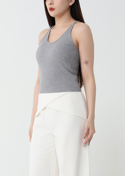 U Neckline Top 47450