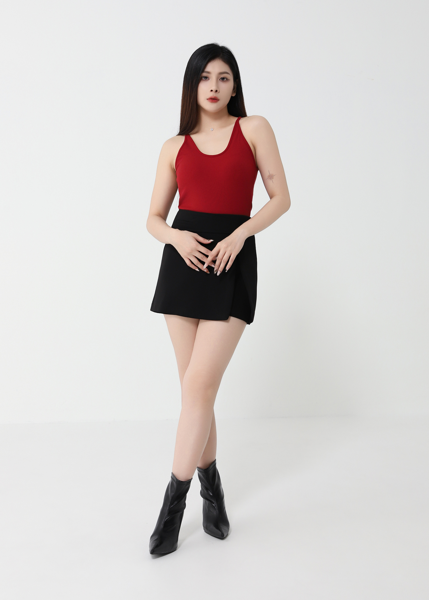 U Neckline Top 47450