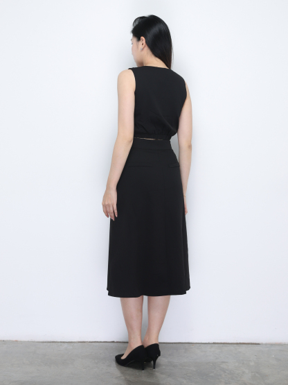 Sleeveless V Neck Top With Long Skirt Set 34807