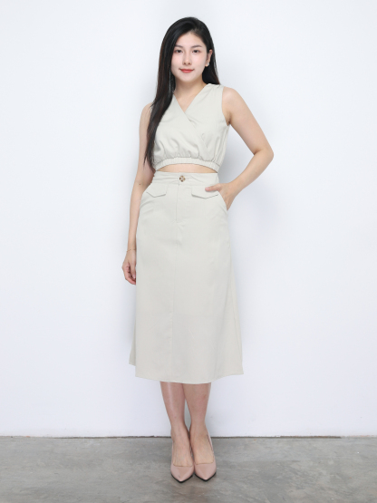 Sleeveless V Neck Top With Long Skirt Set 34807