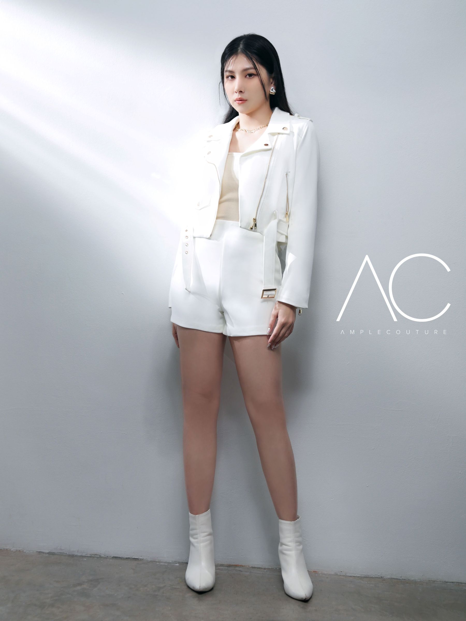 Long Sleeve Front Zip Top With Belt Ac535