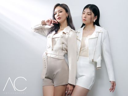 Long Sleeve Front Zip Top With Belt Ac535