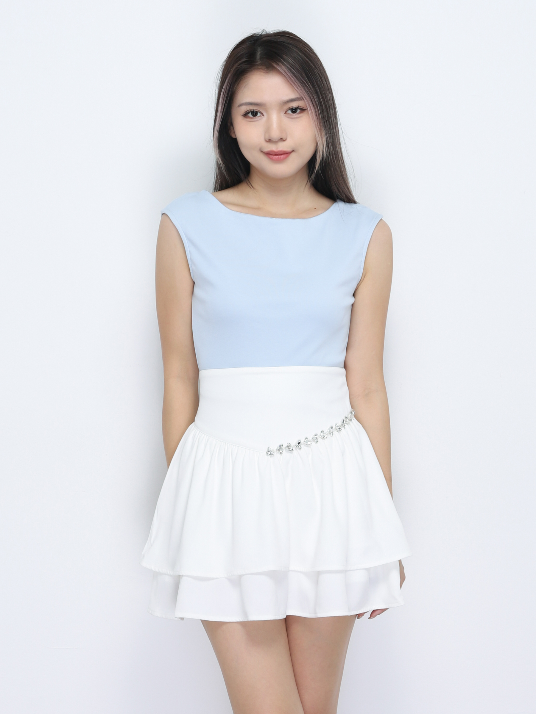 Boat Neckline Sleeveless Top 34669