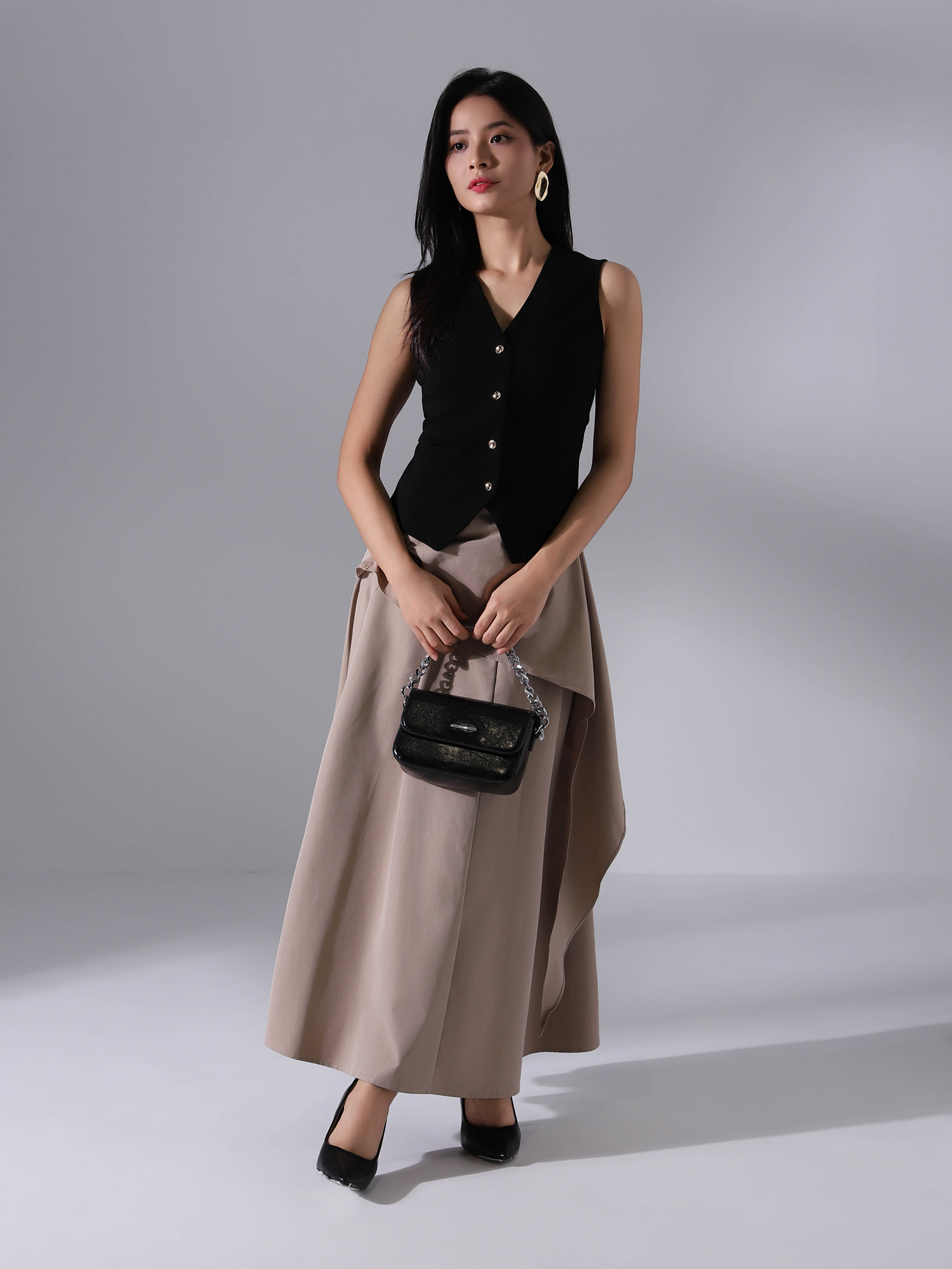 Sleeveless Front Button Blouse AC173