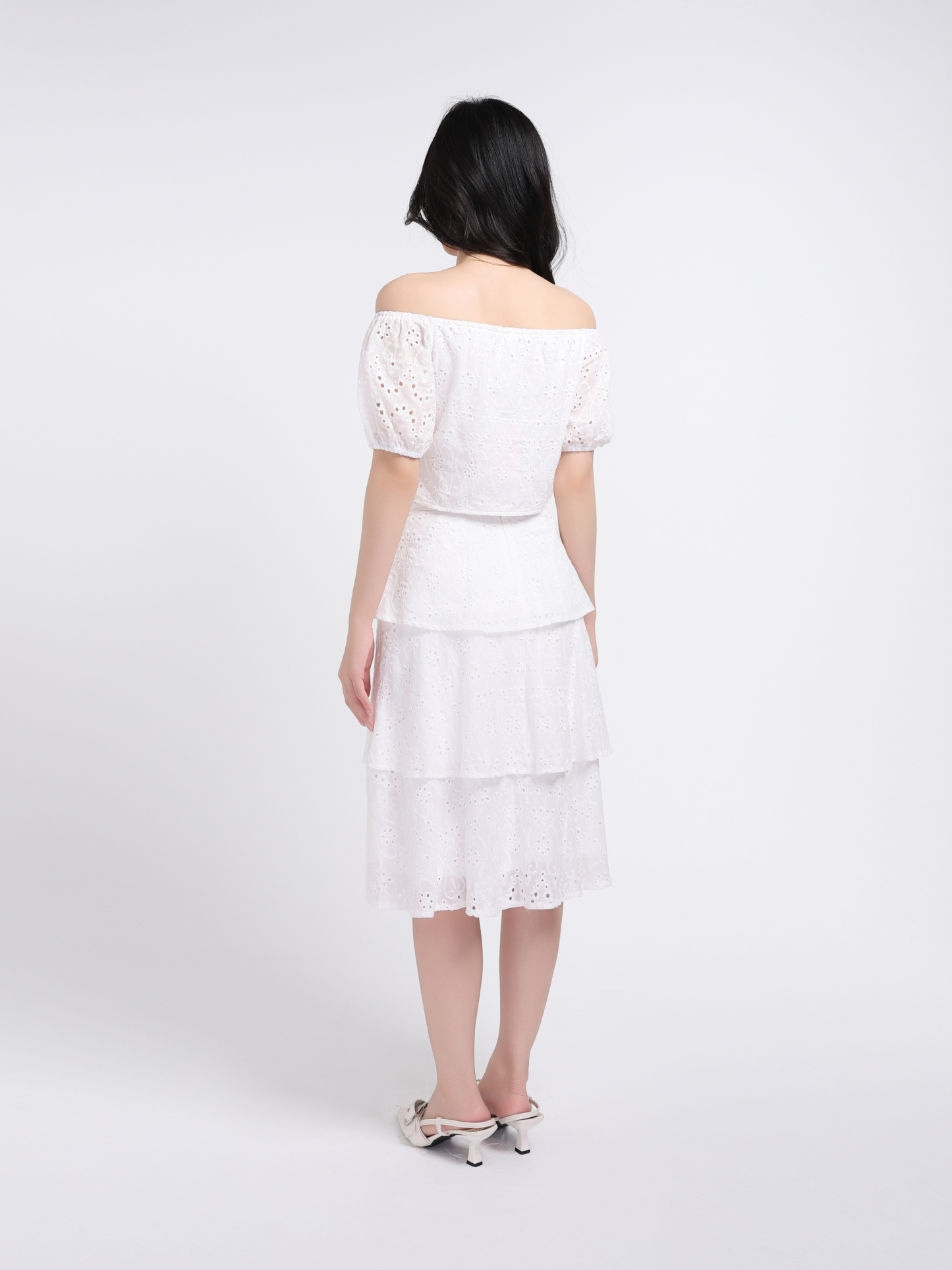 Eyelet Crop Top With Layered Skirt Set 17500