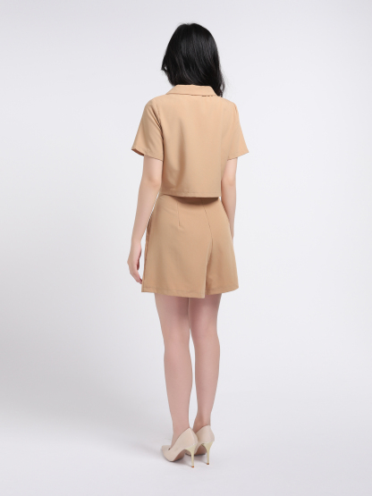 Collar With Front Button Set 17538