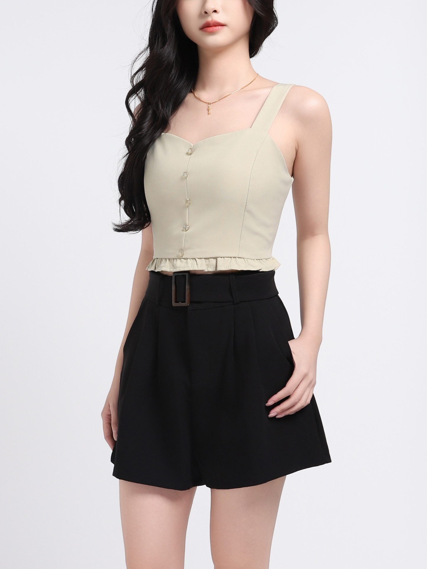 Two Tone Strap Top With Belt Short Pants Set 17543
