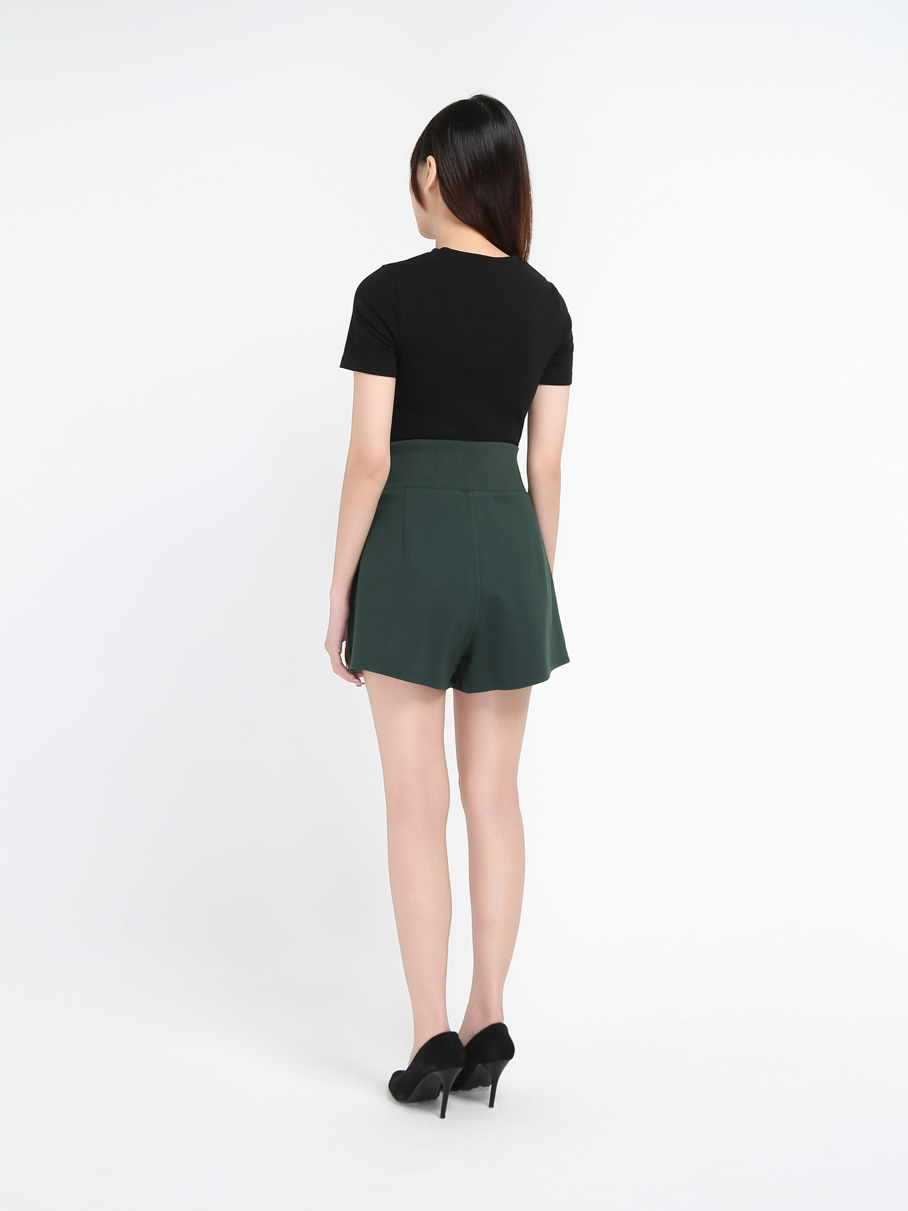 High Waist With Side Button Short Pants 17569