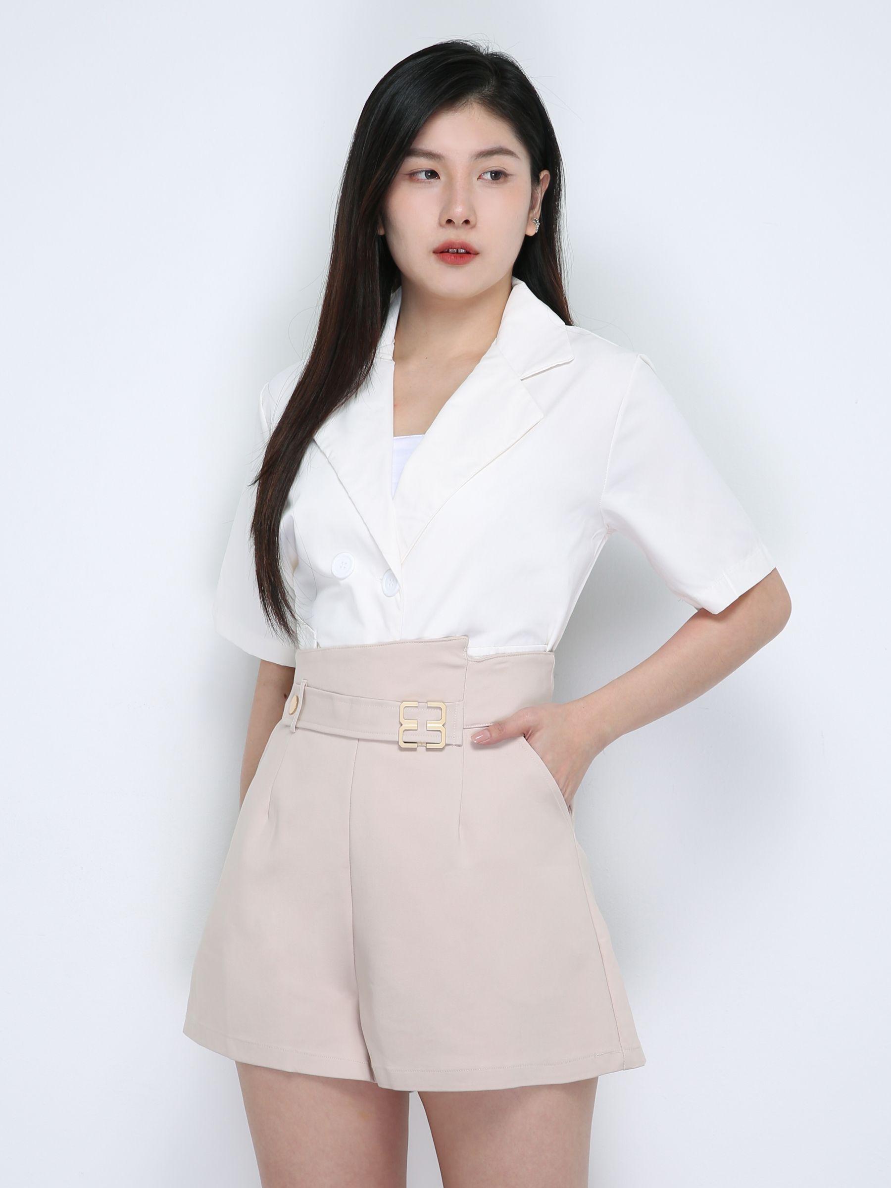 High Waist Front Pocket With Buckle Short Pants 17821
