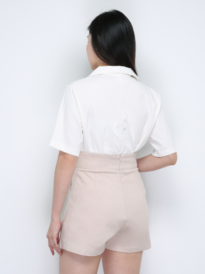 High Waist Front Pocket With Buckle Short Pants 17821