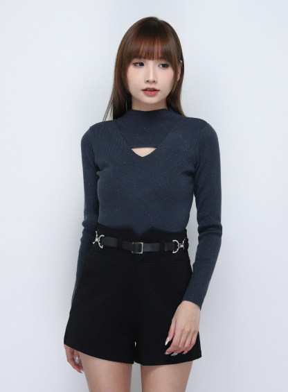 Knitted Turtle Neck Front Hole Top 19249
