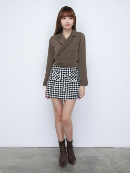 A Line Fake Pocket And Pearl Button Skirt 19965