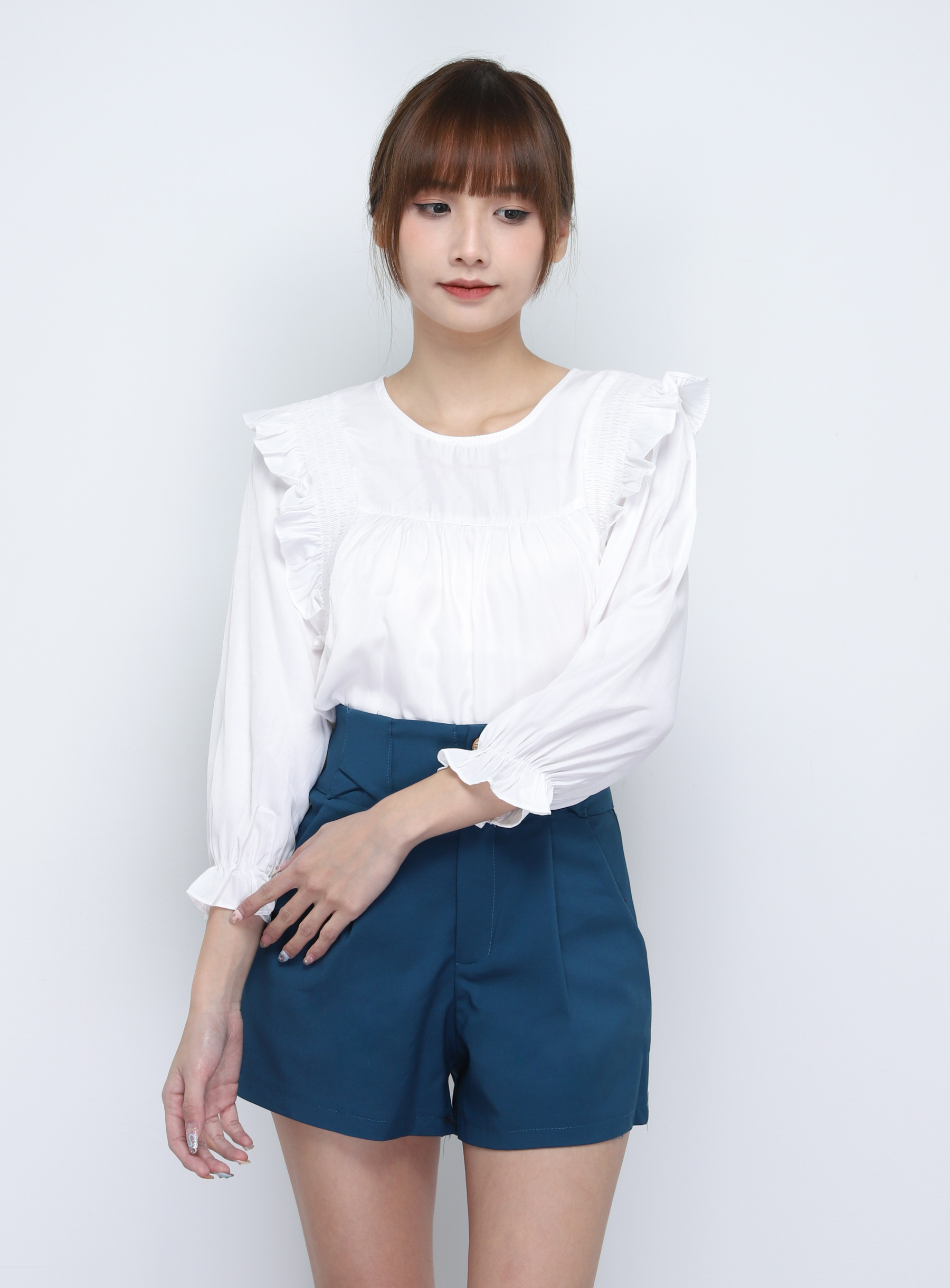 Long Sleeve Ruffles Top 20017