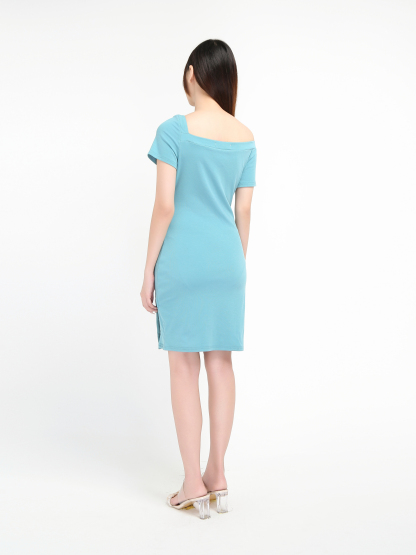 Sling Neckline With Decoartive Button With Split Dress 20959