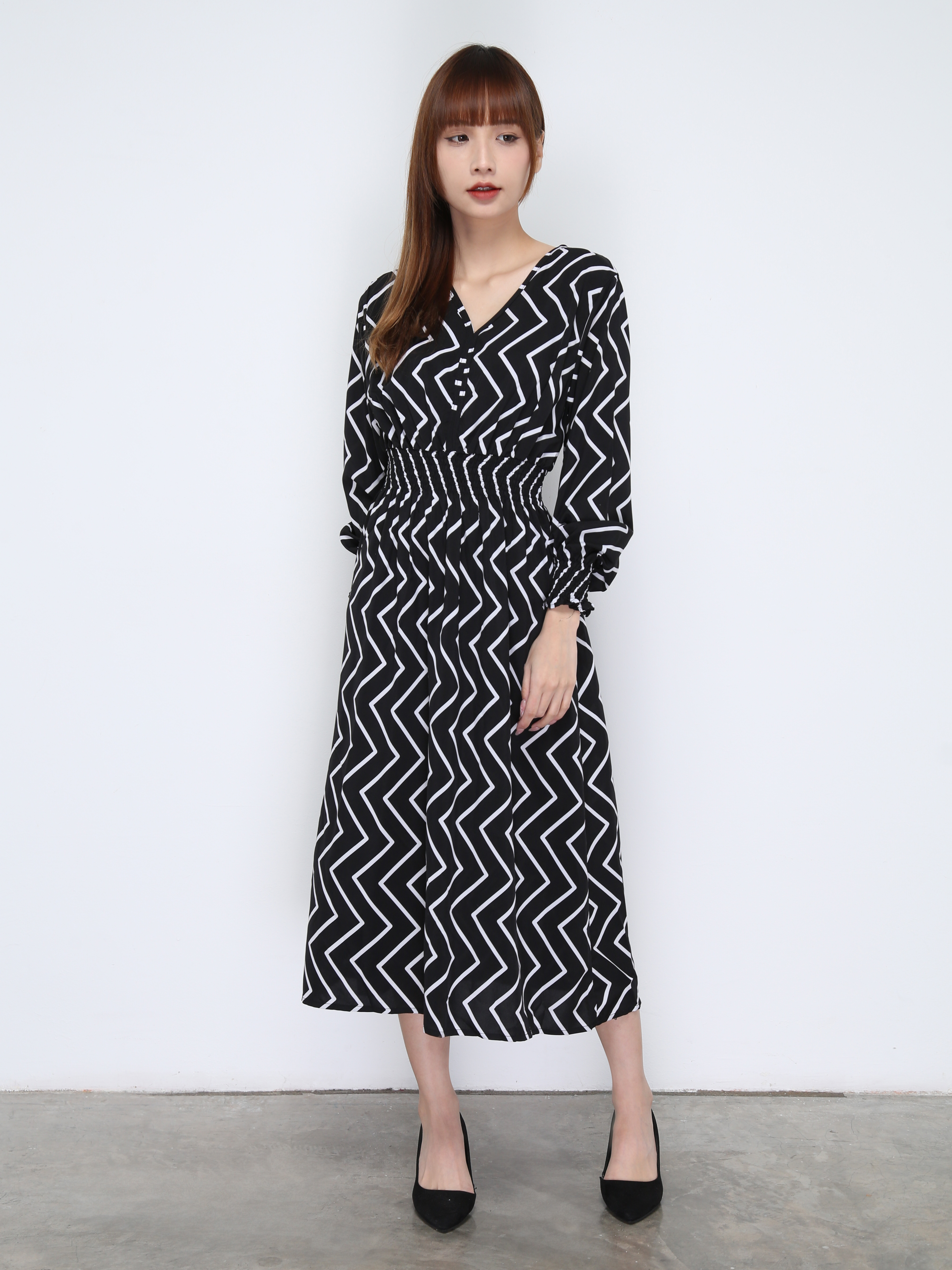 V Neck Cuff Sleeve Dress 21003