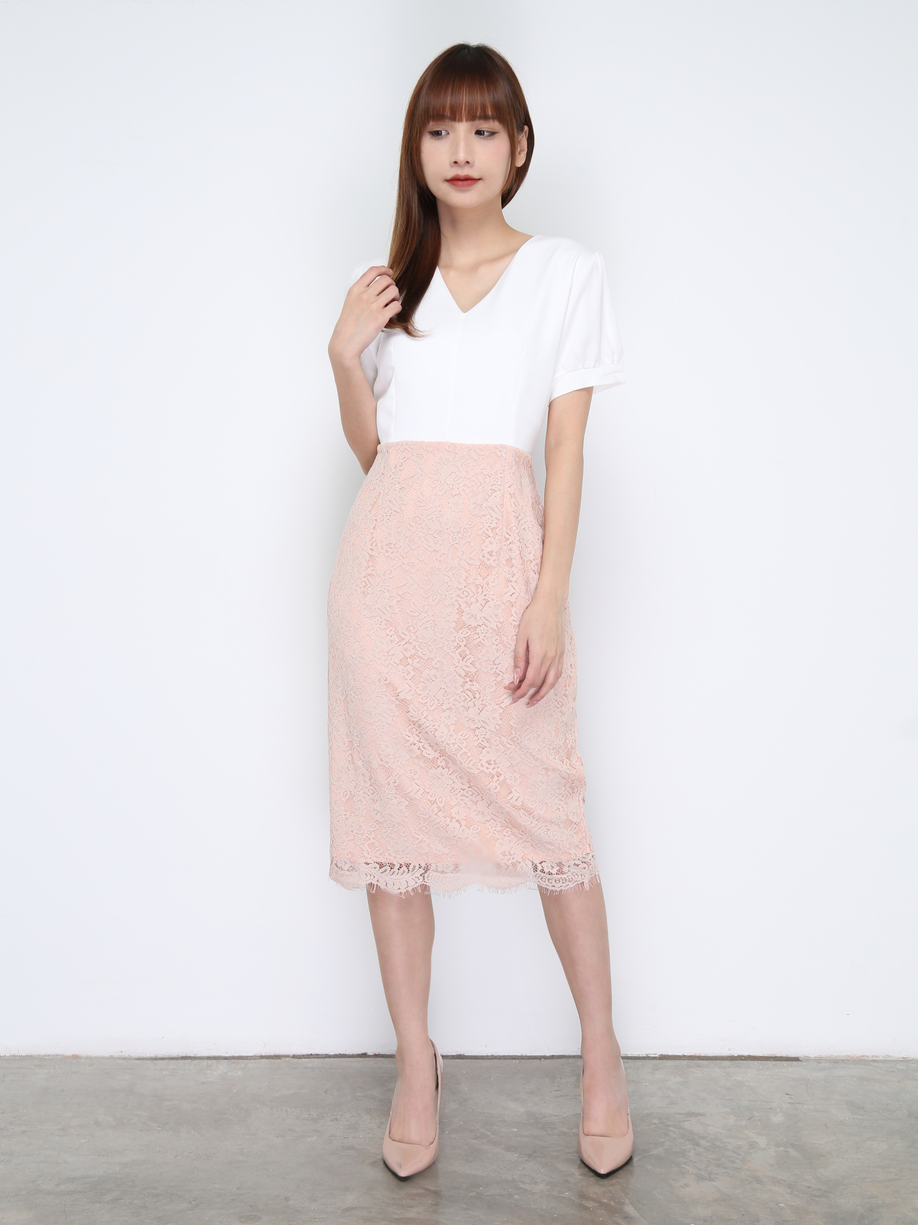 V Neck Lace Dress 21007